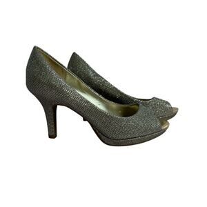 Bandolino Flexible women's 6M pumps silver/gold sparkle glitter peep toe